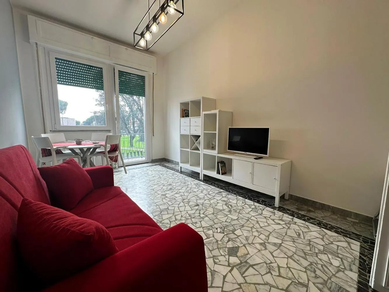 Casina Emma By Nicola Real Estate Apartment Viareggio